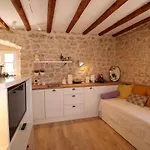 Old Cozy Design Διαμέρισμα
