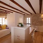 Διαμέρισμα Old Cozy Design *