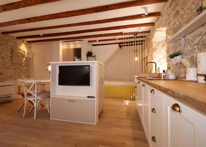 Old Cozy Design Apartmán